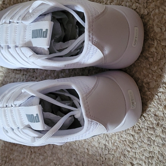 Puma men's, size 10,white - Picture 3 of 4